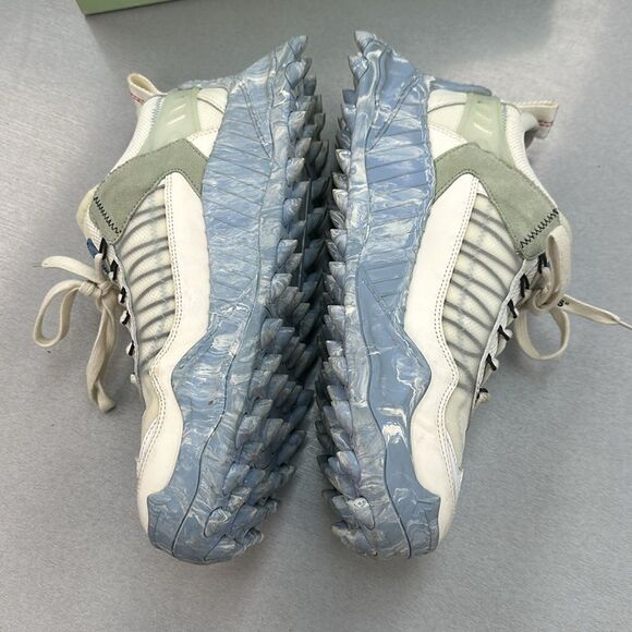 Off white sneakers - Picture 3 of 8